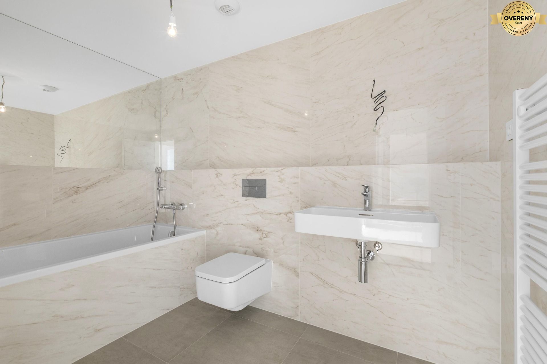 NUERA︱EUROVEA TOWER - Penthouse 2-bedroom residence 