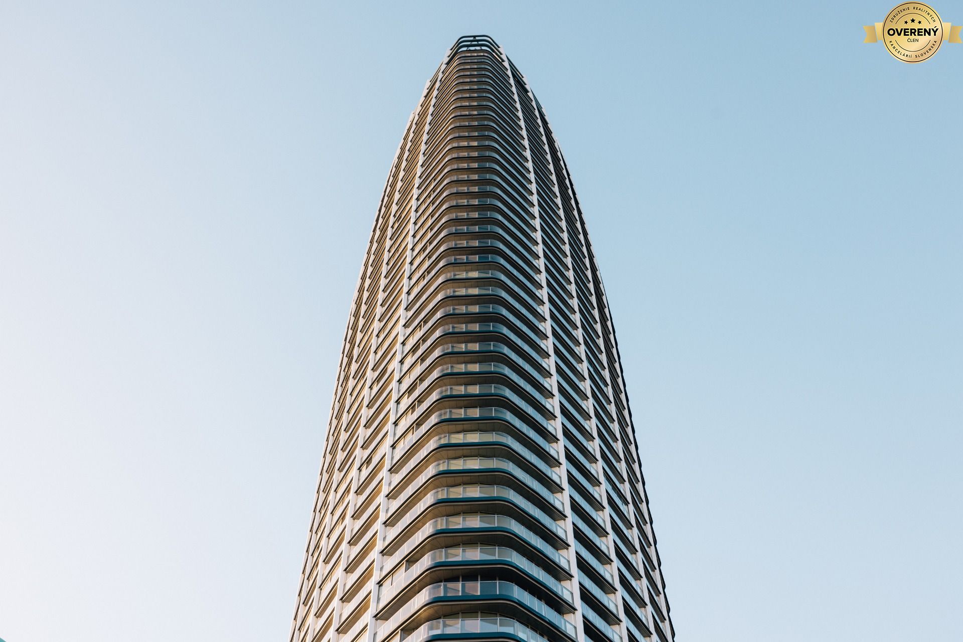 NUERA︱EUROVEA TOWER - Penthouse 2-bedroom residence 