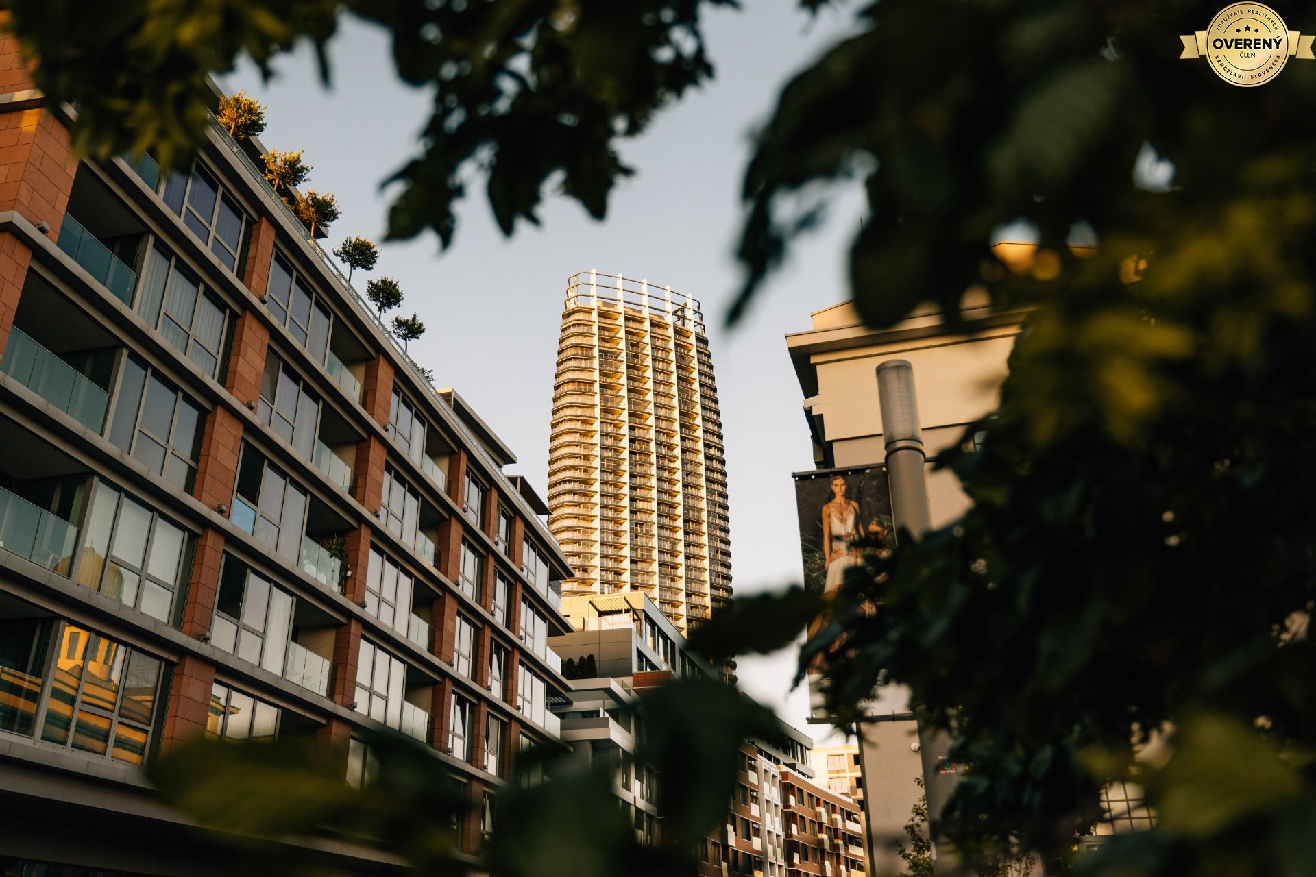 NUERA︱EUROVEA TOWER - Penthouse 3-bed. apt. Danube view, 44th