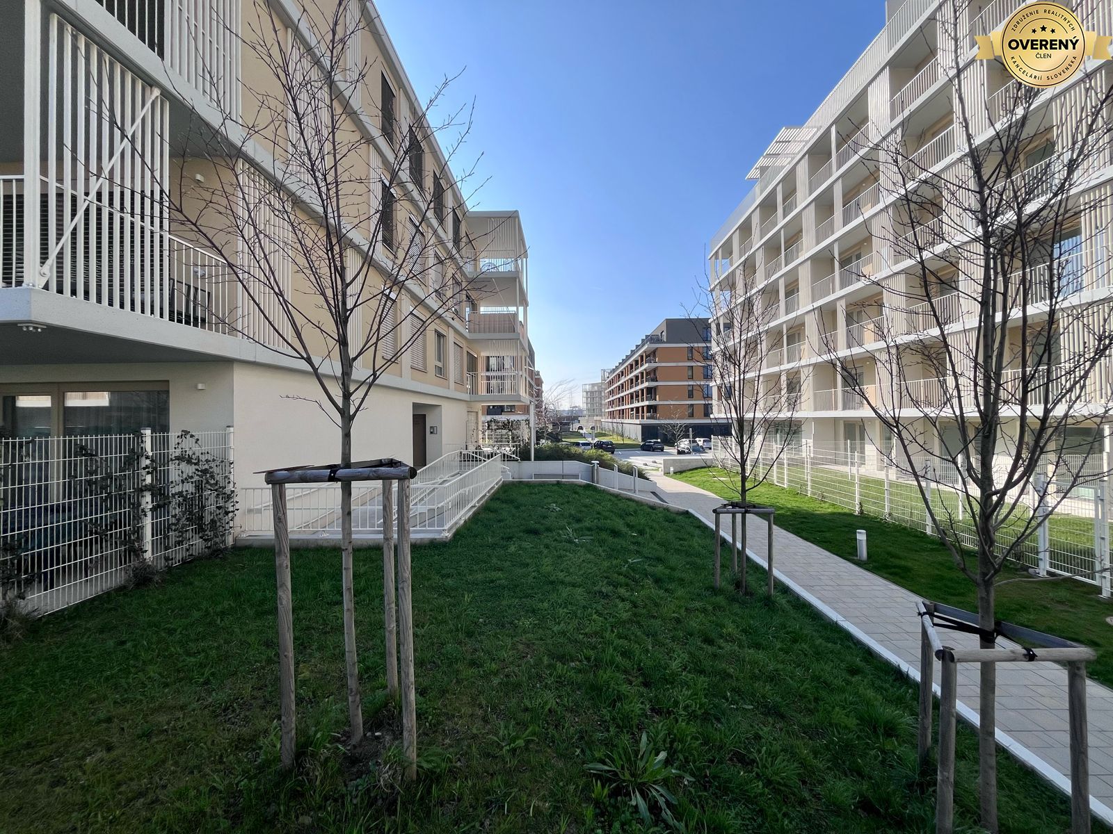 RESERVED | NOVÝ RUŽINOV,furnished 1-bedroom apt with garden