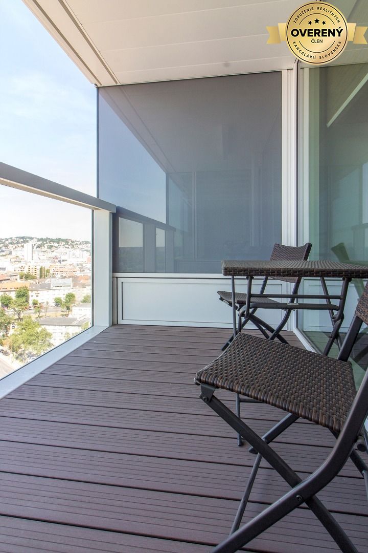 NUERA︱PANORAMA CITY - 1 BED apartment with castle view