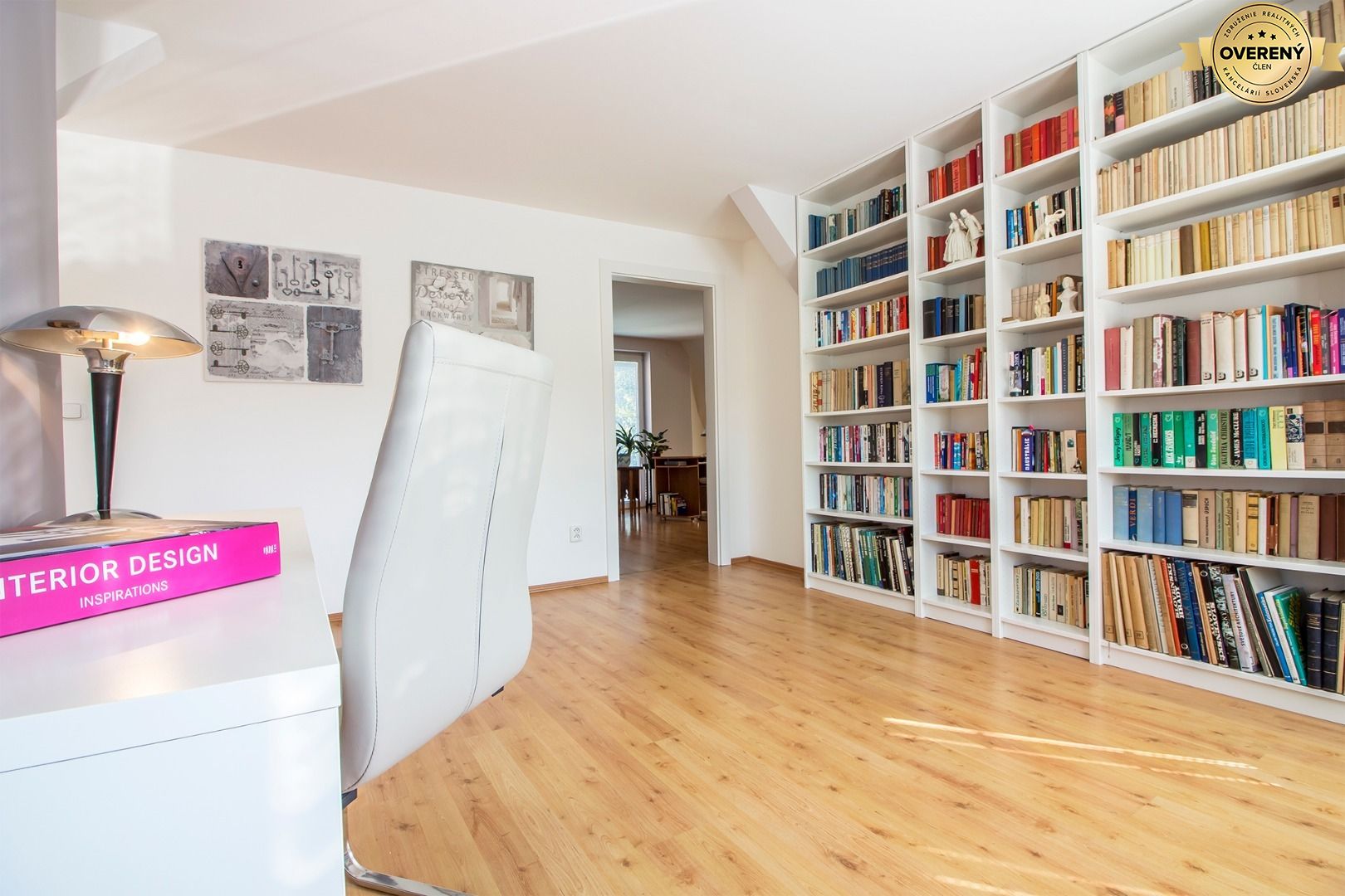 NUERA︱FOR SALE - Luxury 6 rooms family house in Rusovce