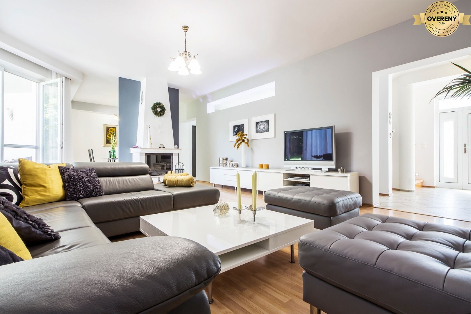 NUERA︱FOR SALE - Luxury 6 rooms family house in Rusovce
