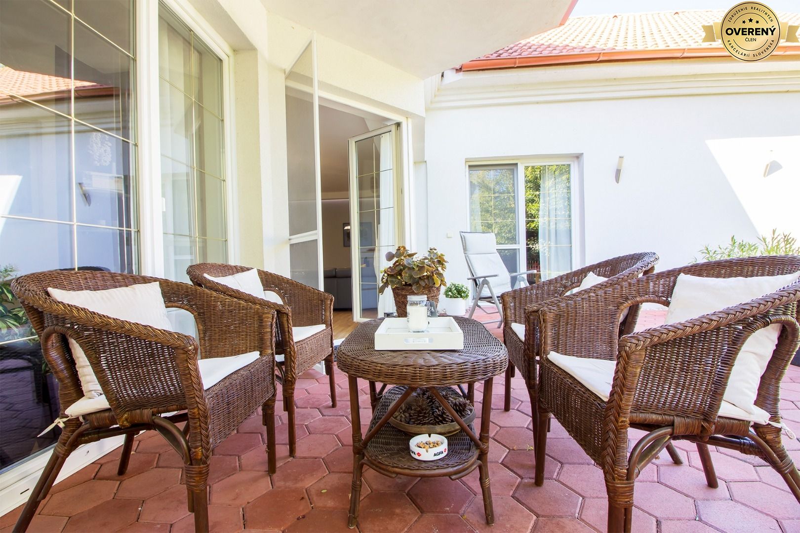 NUERA︱FOR SALE - Luxury 6 rooms family house in Rusovce