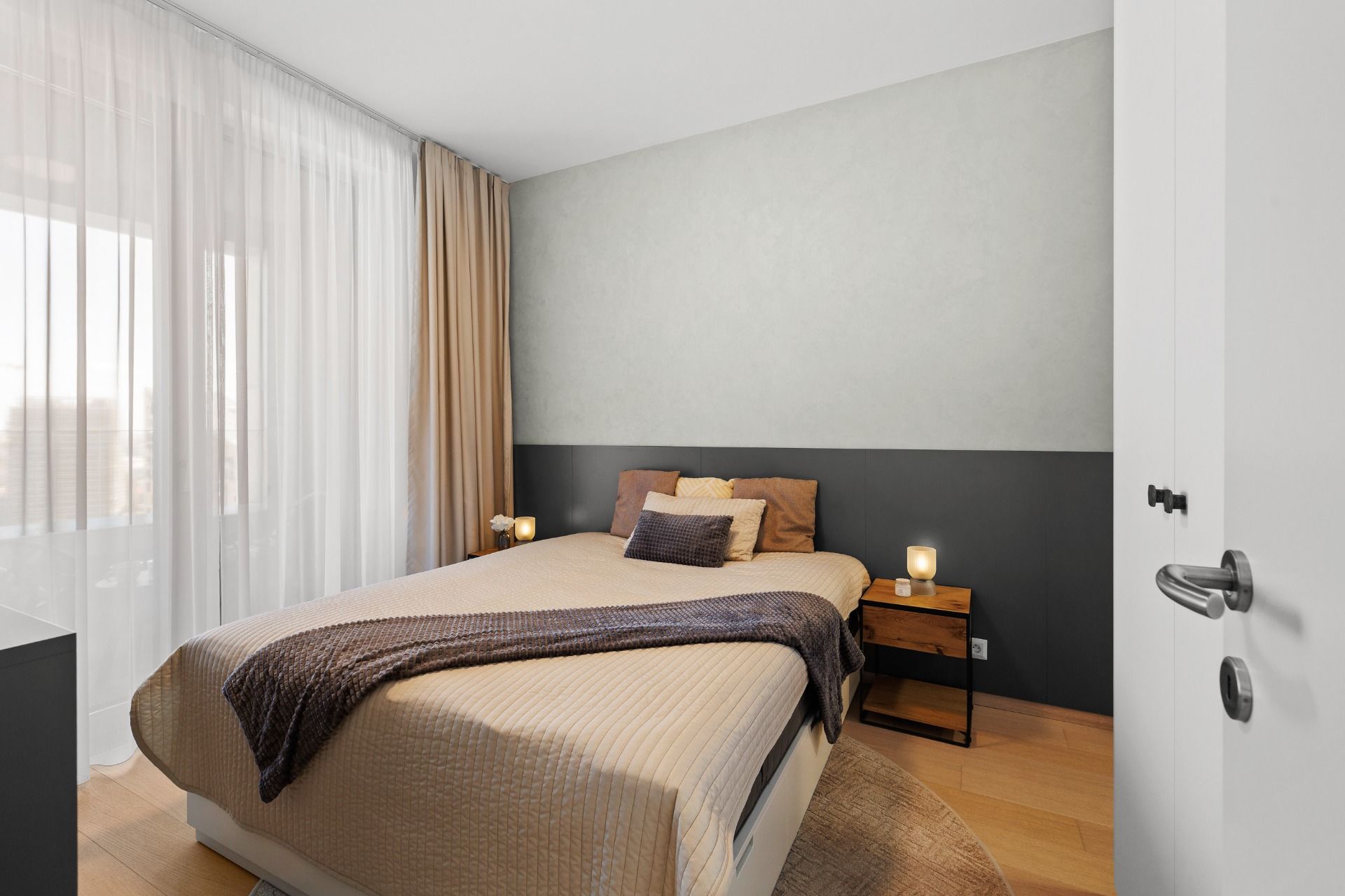 NUERA︱SKY PARK luxury furnished 2-room apartment on 15th floor