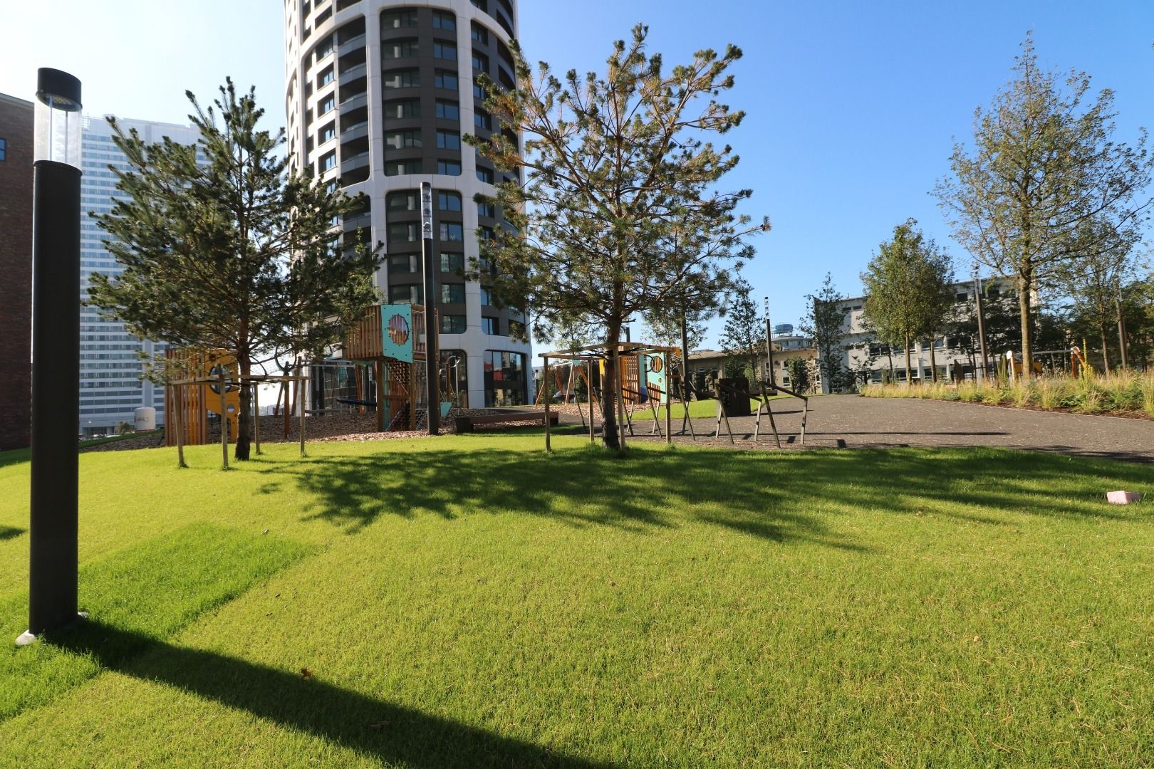NUERA︱SKY PARK luxury furnished 2-room apartment on 15th floor