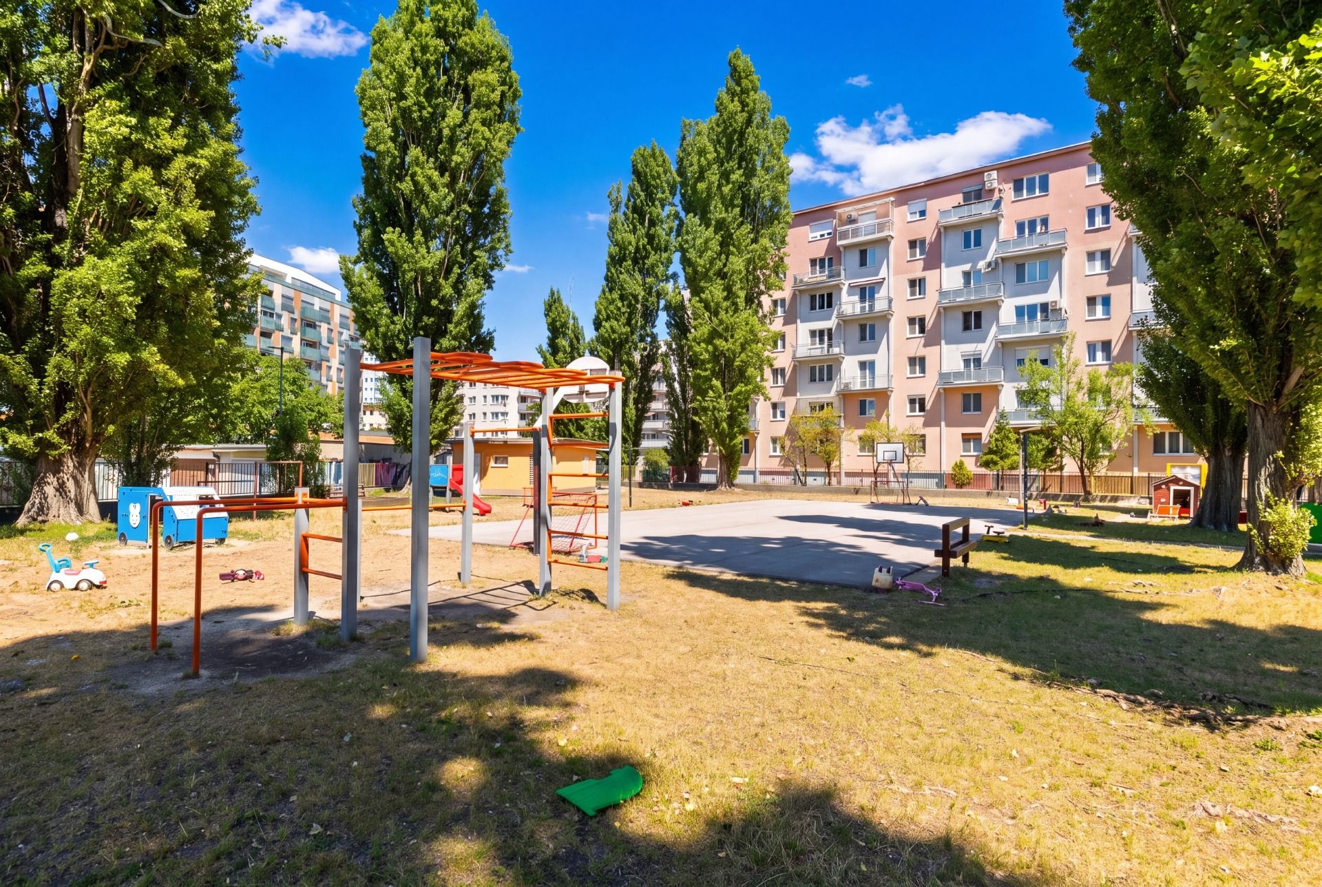 NUERA︱-  Reconstructed 2,5 room apartment, Haburska, Bratislava