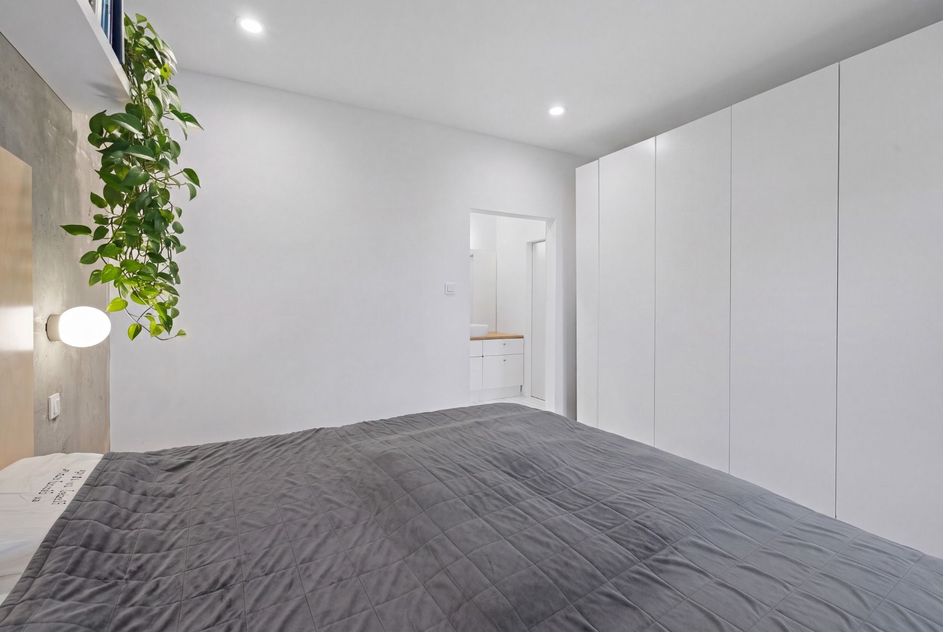 NUERA︱-  Reconstructed 2,5 room apartment, Haburska, Bratislava