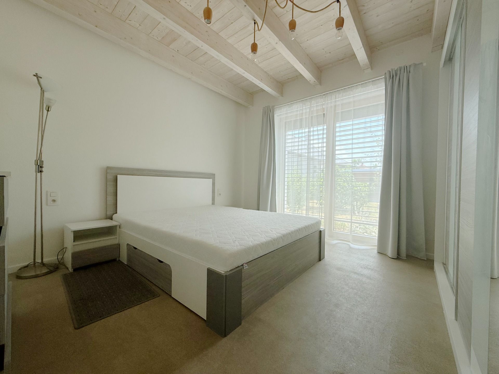 NUERA︱Family house with beautiful garden, Jablonové