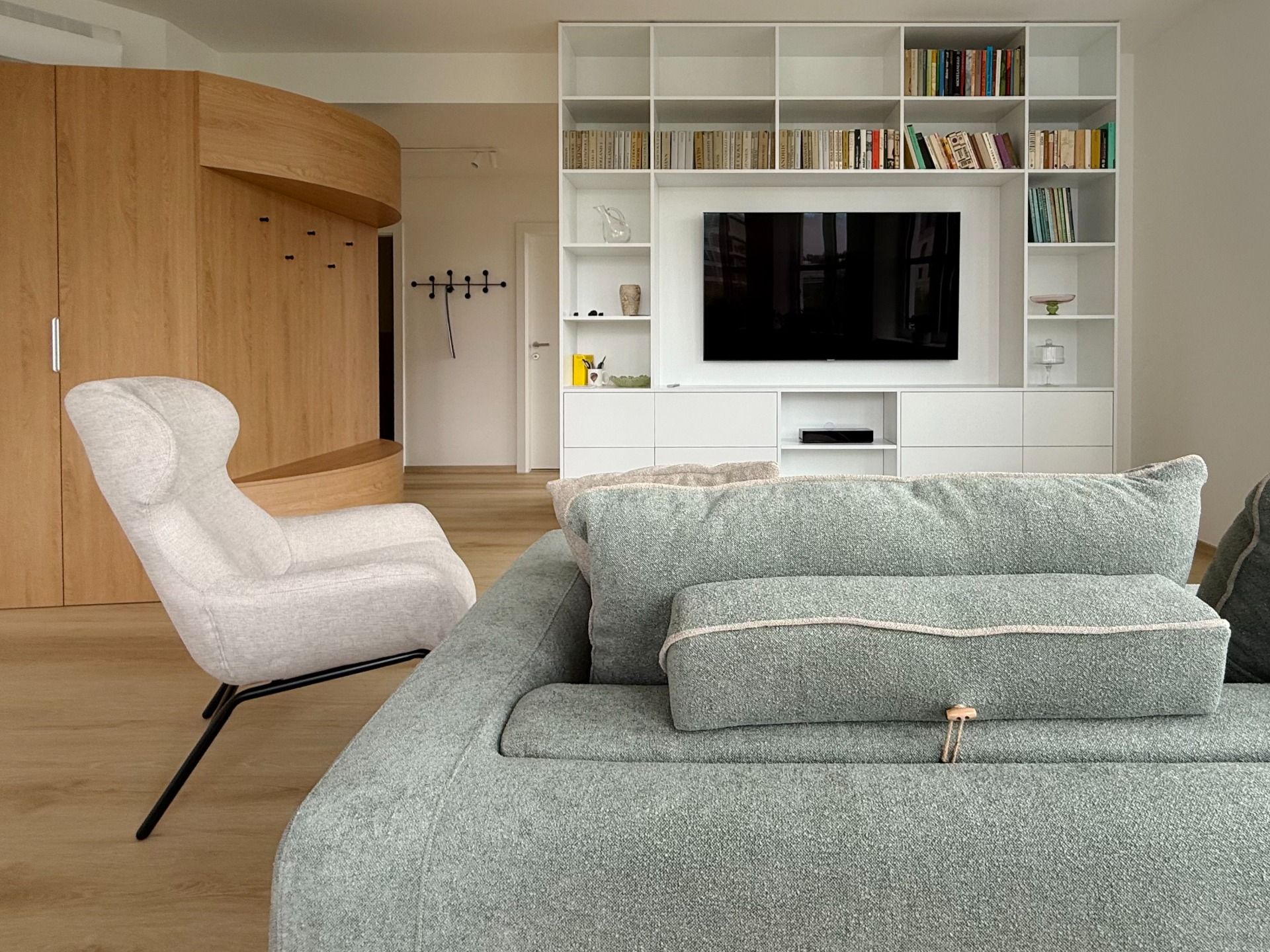 NUERA︱UNO Unique 1-Bedroom Apartment Near the Pedestrian Zone, Poštová